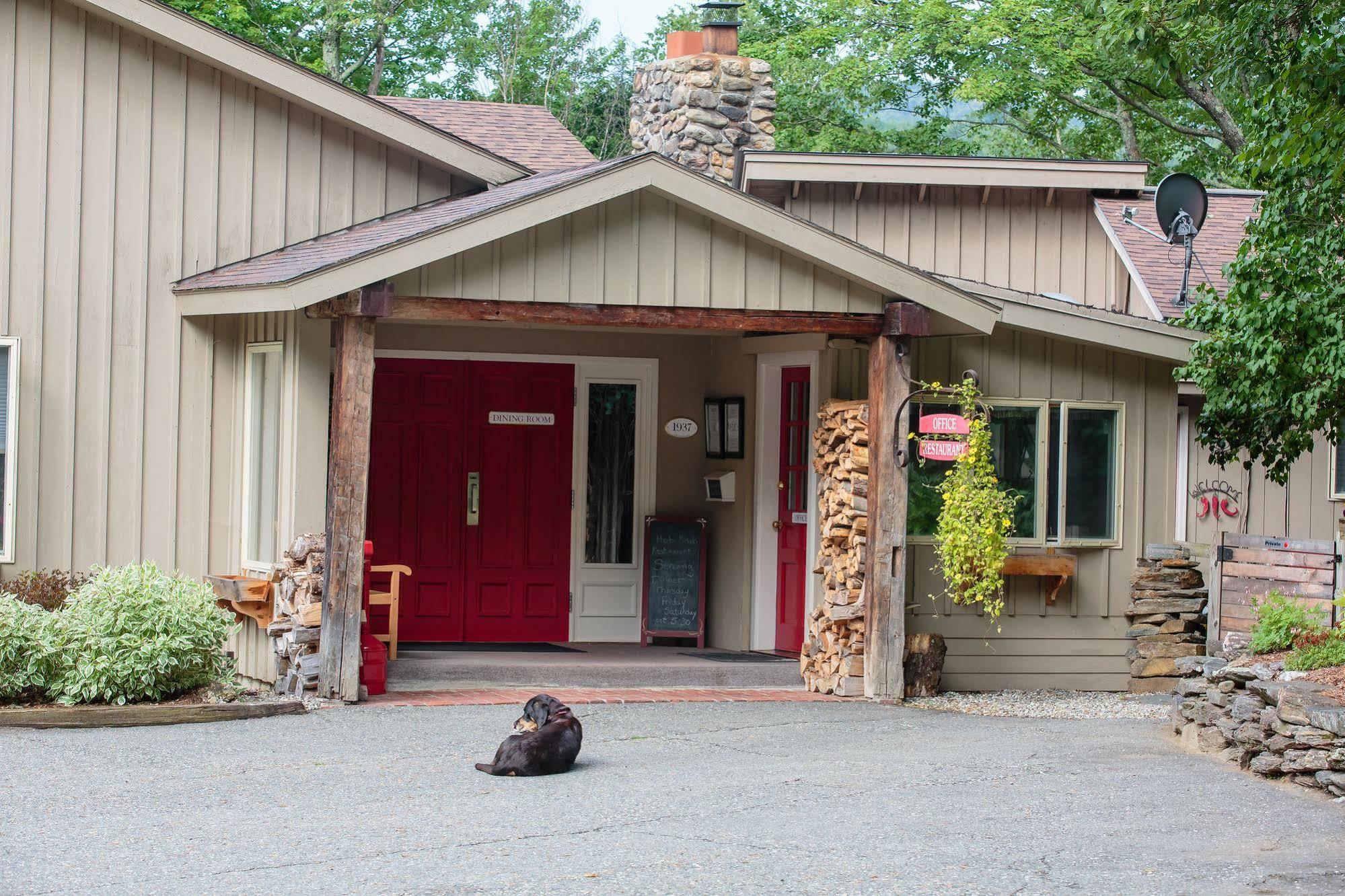 Hob Knob Inn Stowe Exterior photo